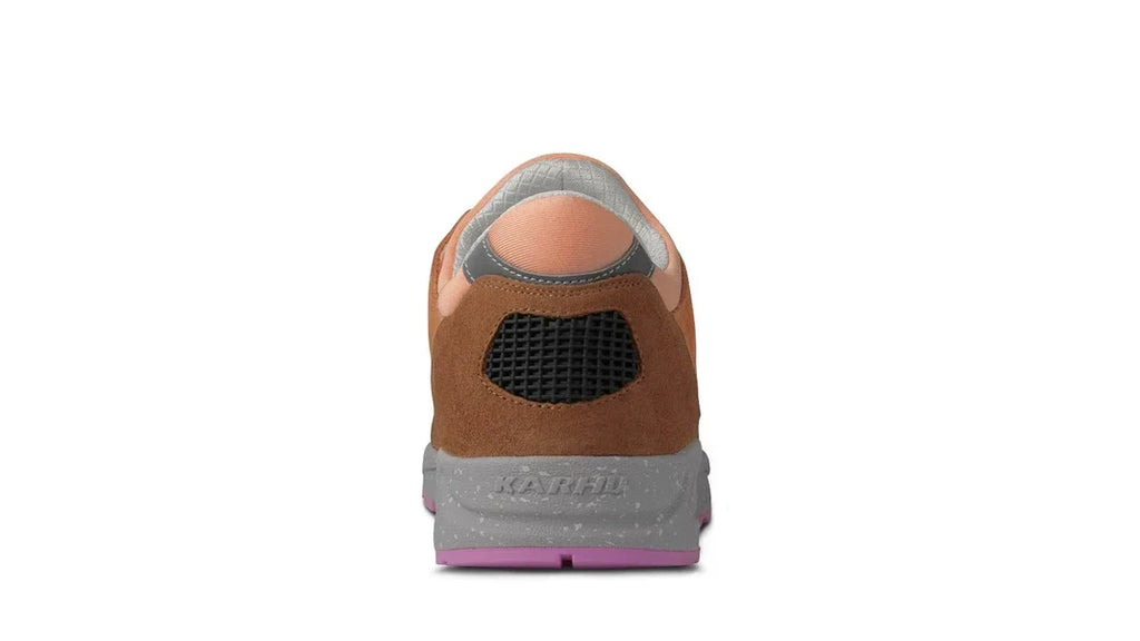 Karhu Aria 95 Brown sugar/almost apricot