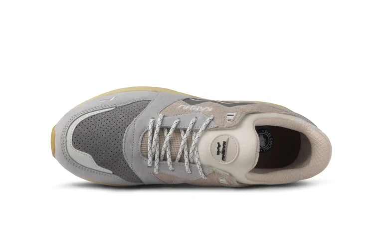 Karhu Aria 95 Lunar rock/Foggy dew