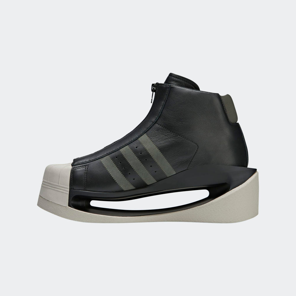 Y-3 Gendo pro model black IF2023