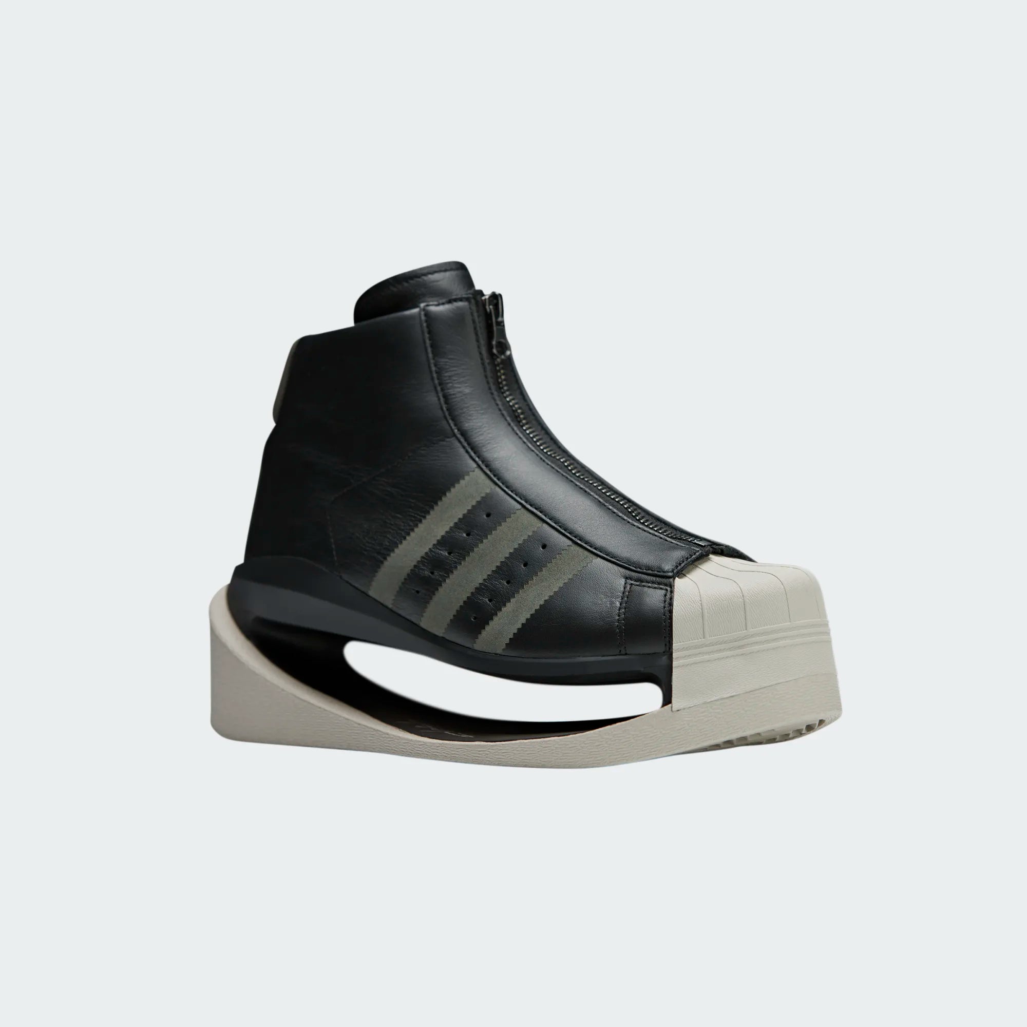 Y-3 Gendo pro model black IF2023