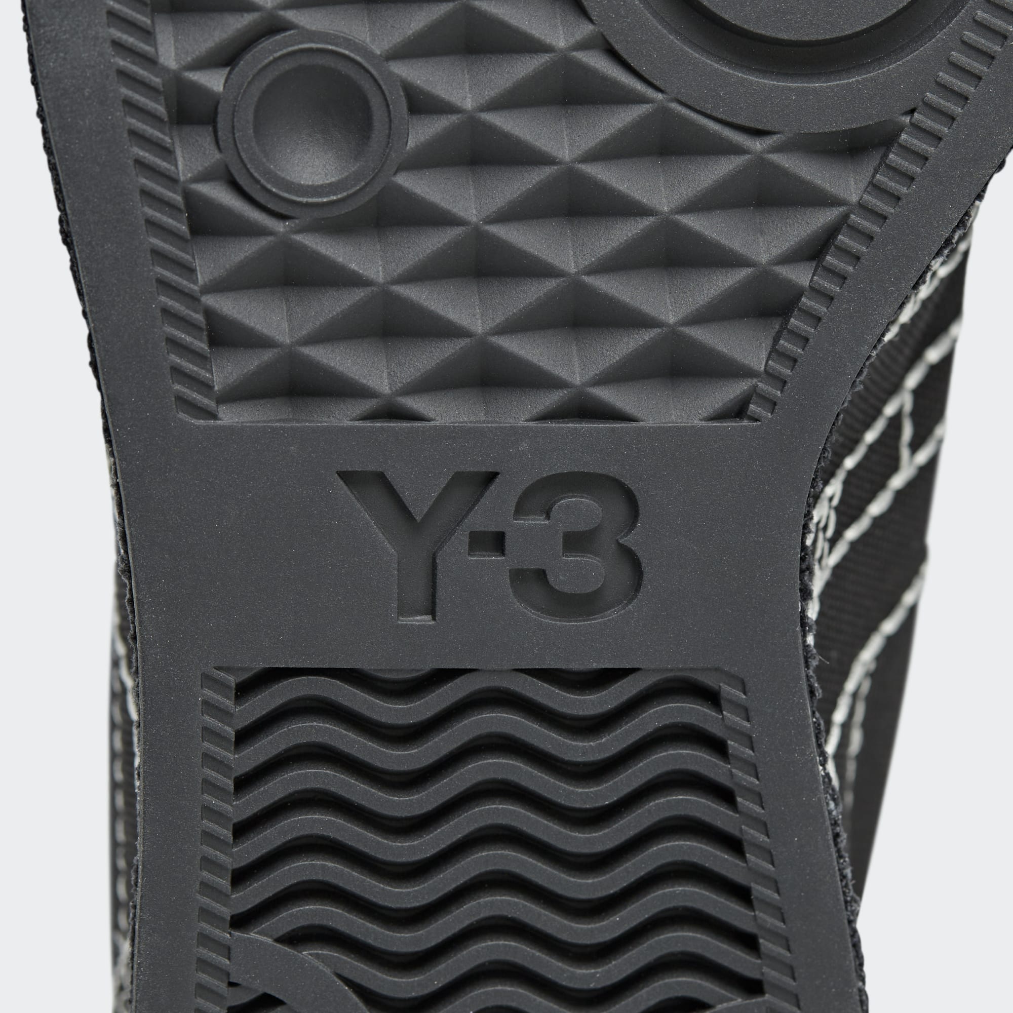 Y-3 Nizza hi Black/Black/Owhite IH2554