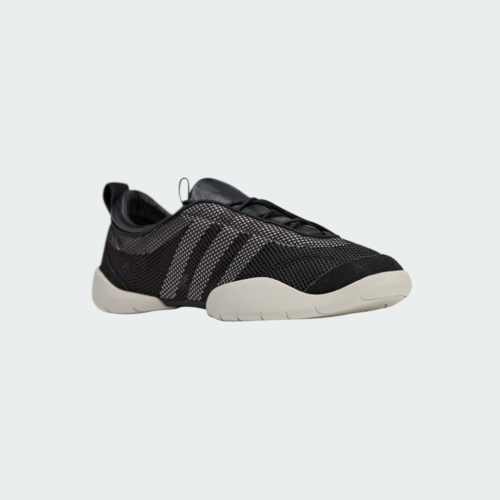 Y-3 Regu black/talc/black JH8063