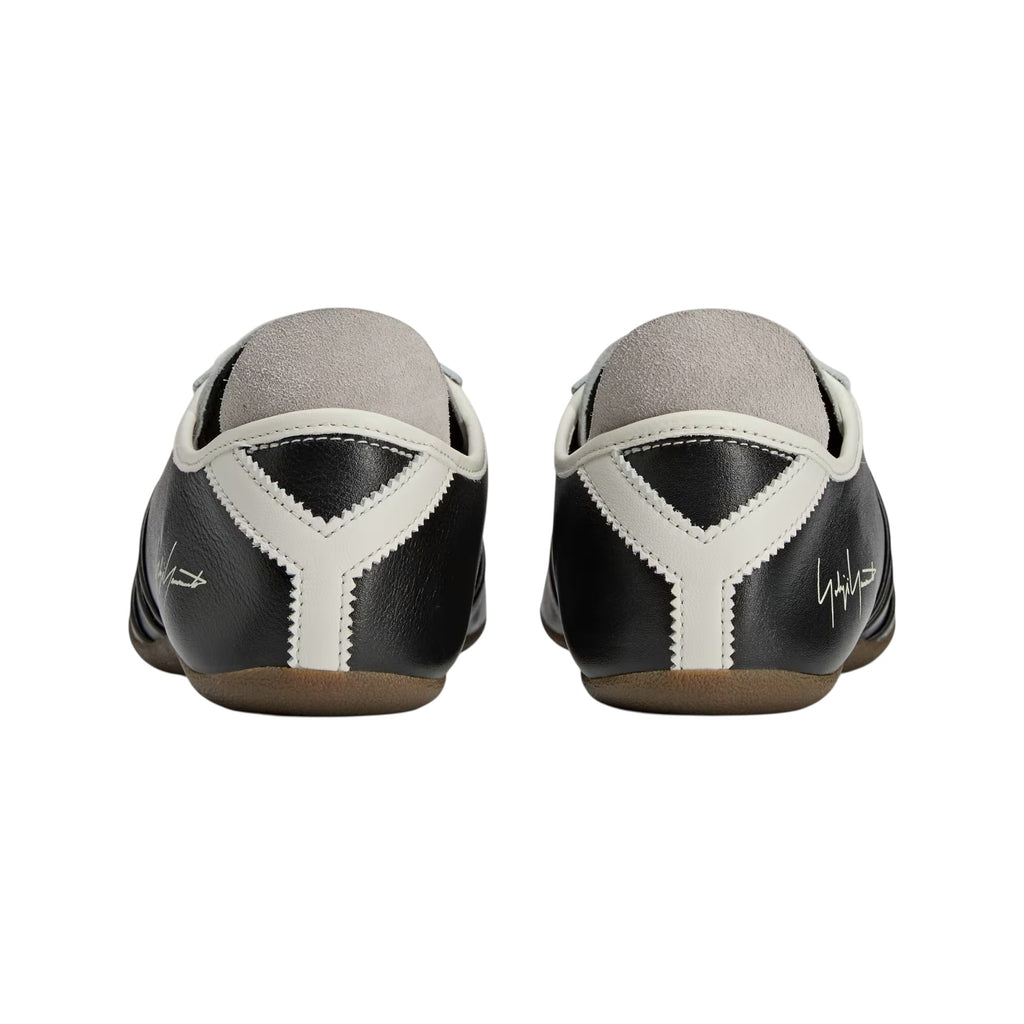 Y-3 Tokyo JR6644
