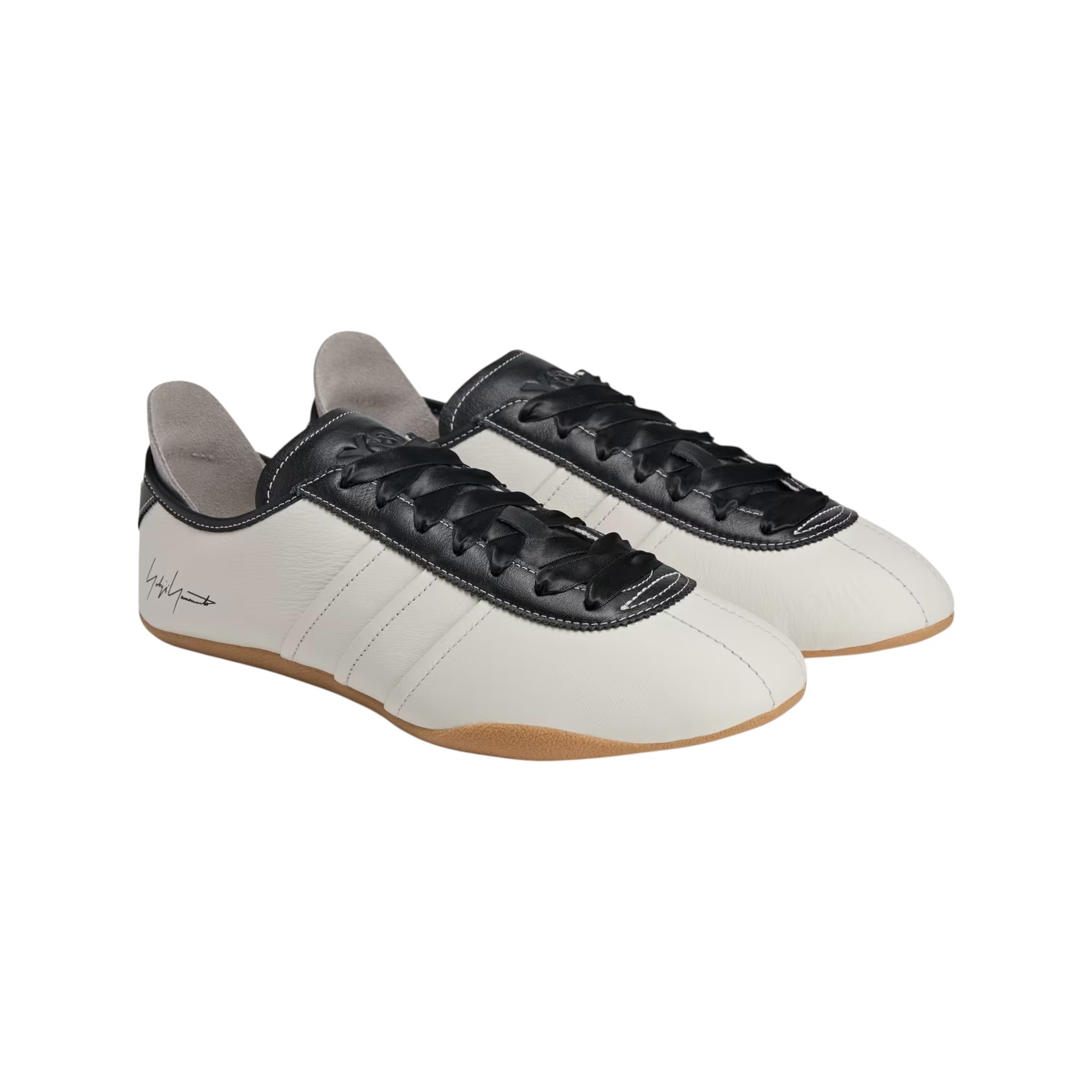 Y-3 Tokyo JR6645