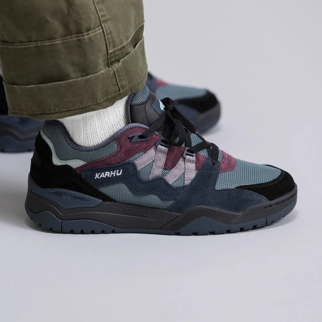 Karhu Fusion Xt jet black/gull