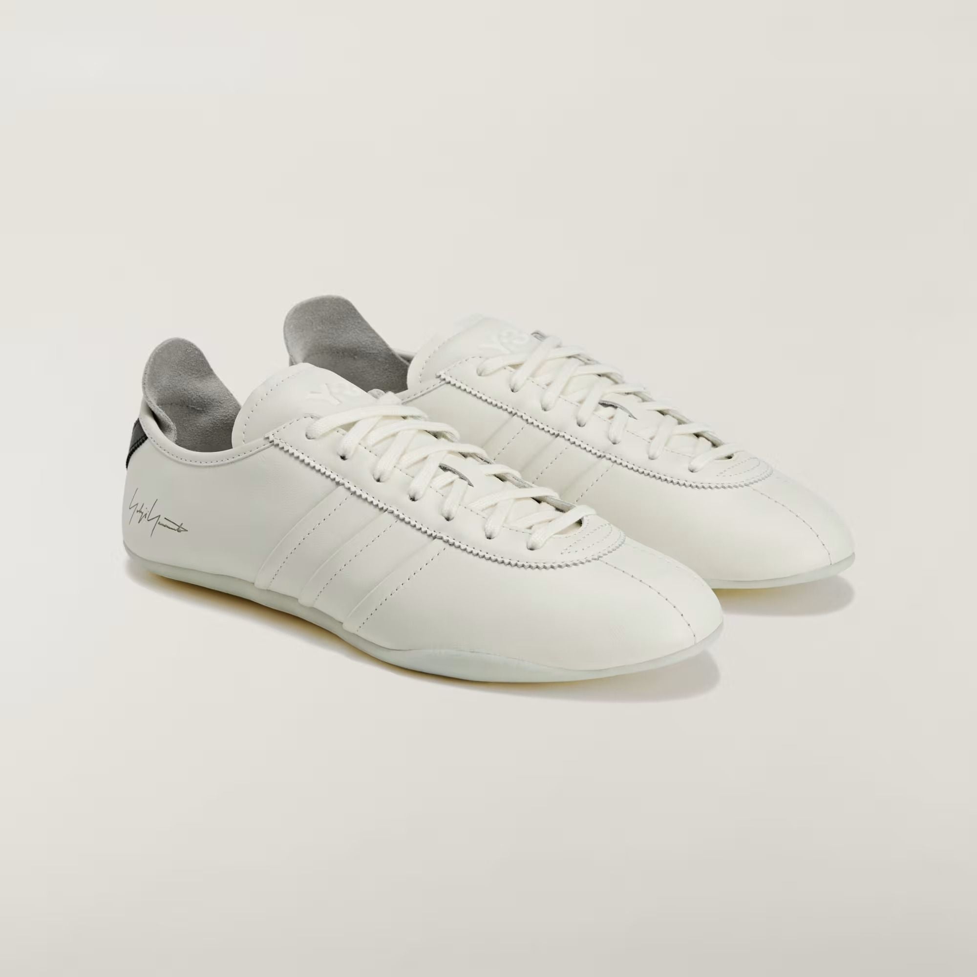 Y-3 Tokyo owhit KI0882