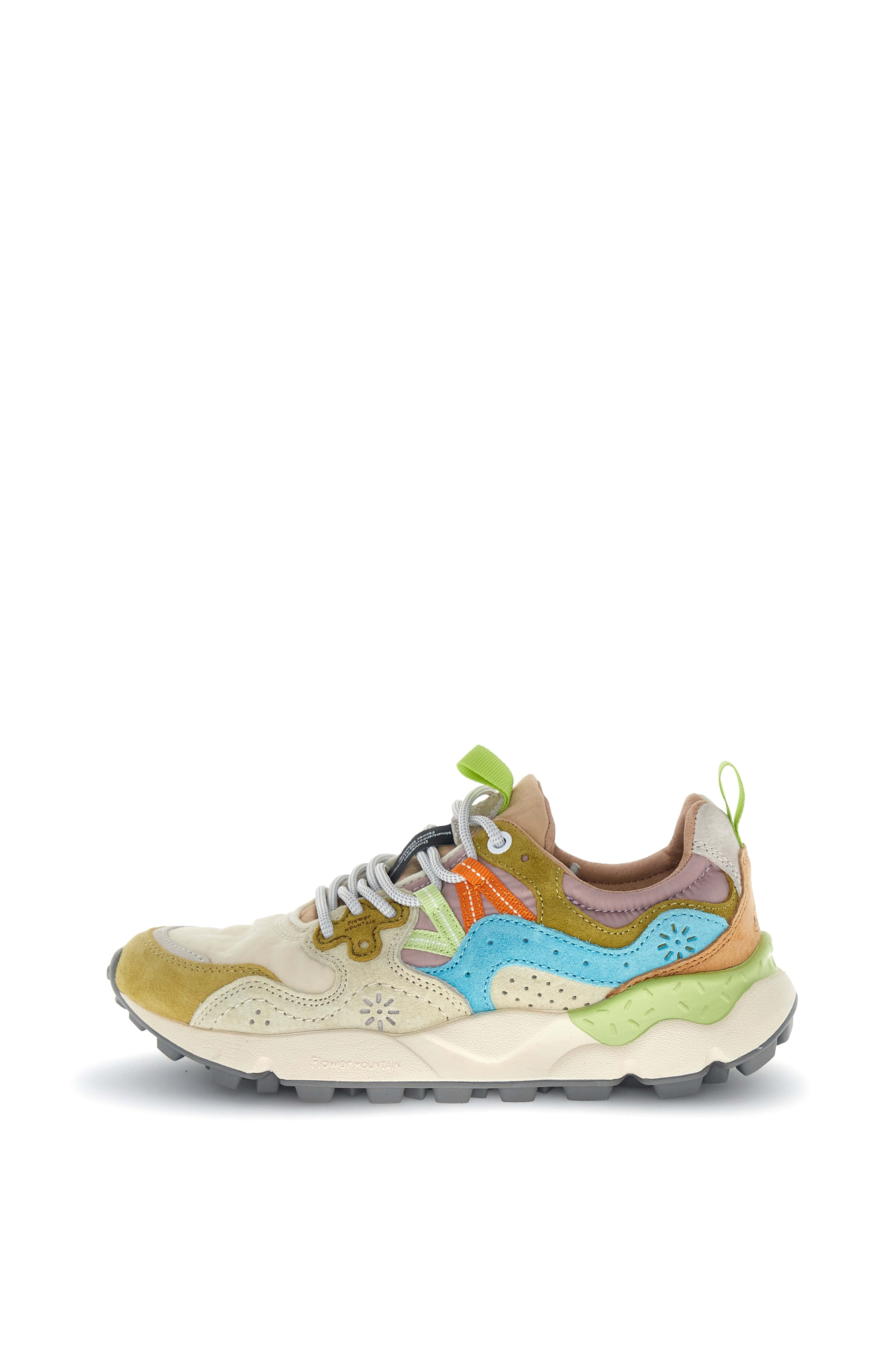 Flower Mountain Yamano 3 woman cream - milk- light blue