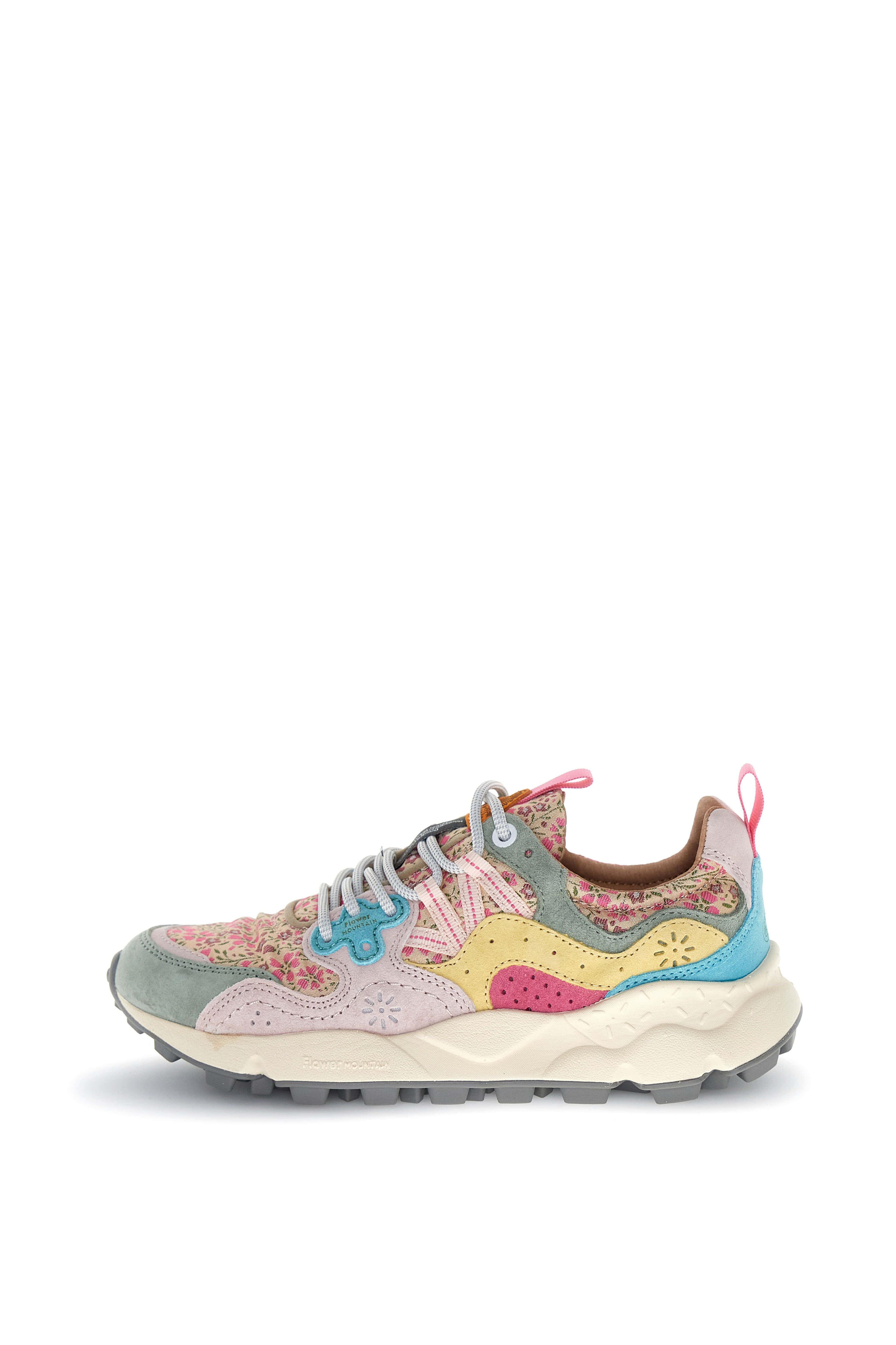 Flower Mountain Yamano 3 woman sage-pink-yellow