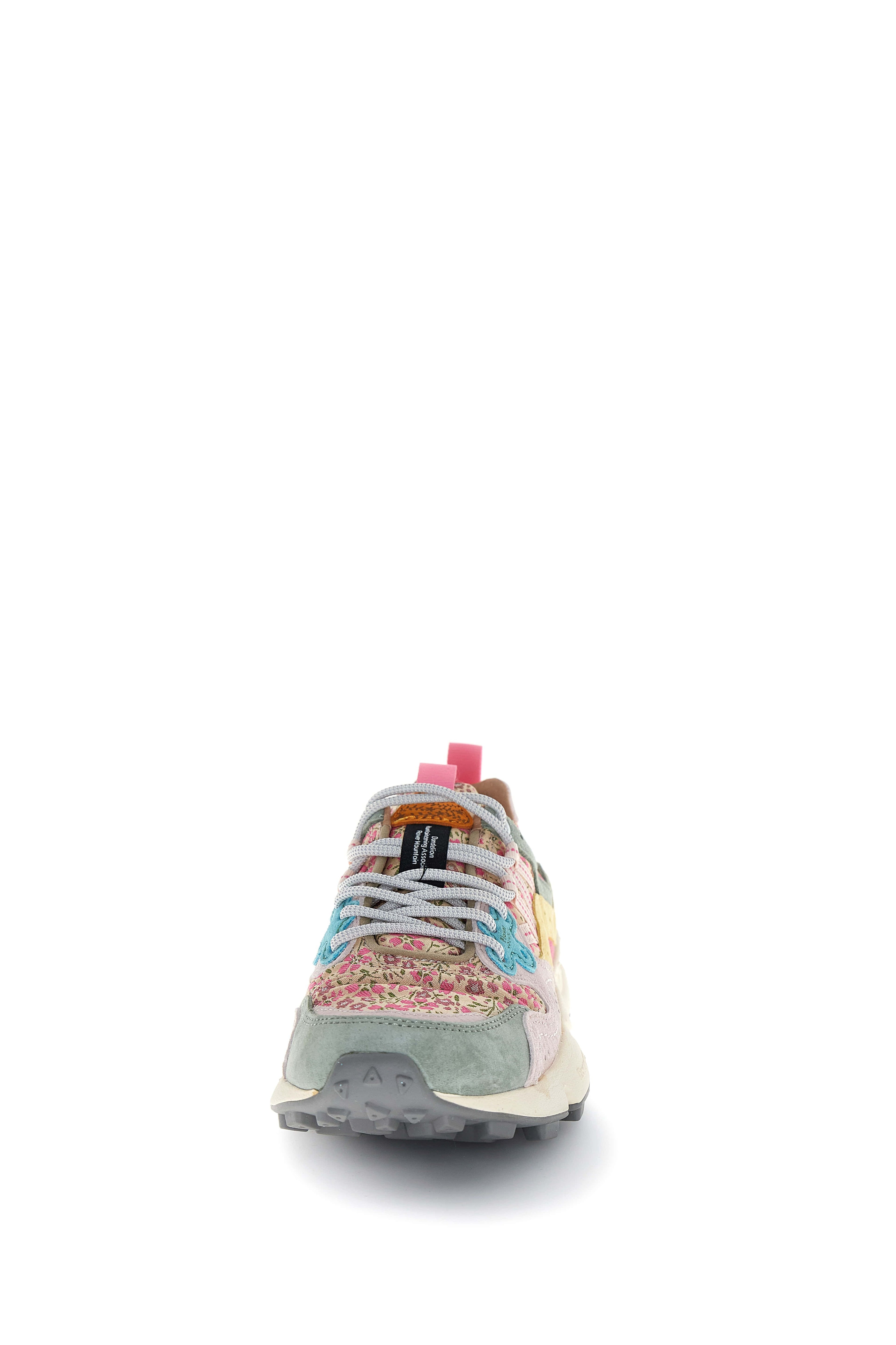 Flower Mountain Yamano 3 woman sage-pink-yellow