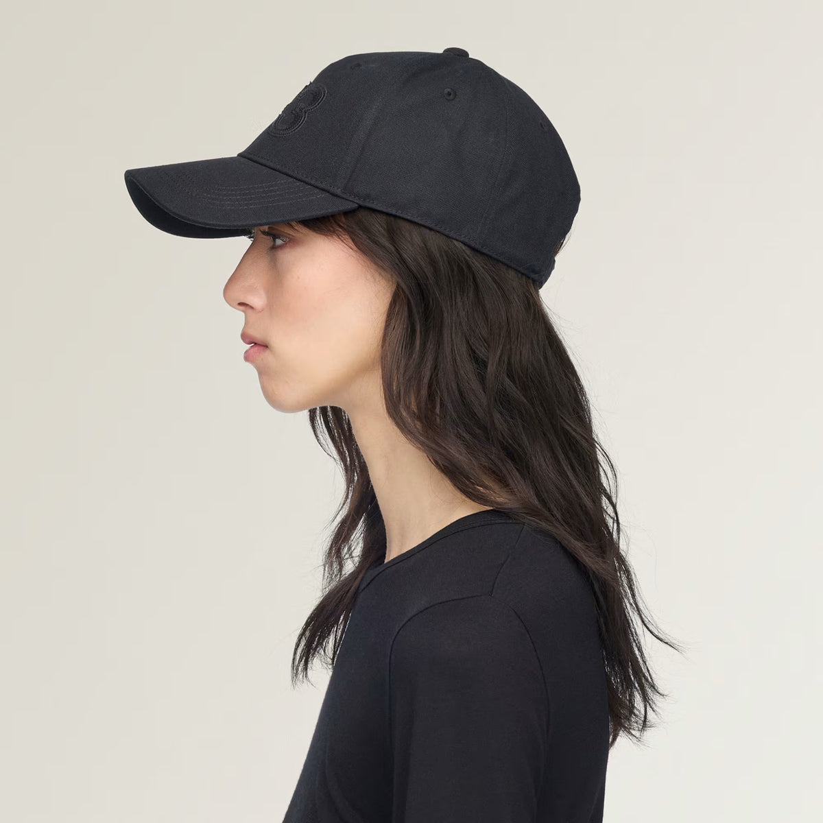 CAPPELLINO CON LOGO Y-3