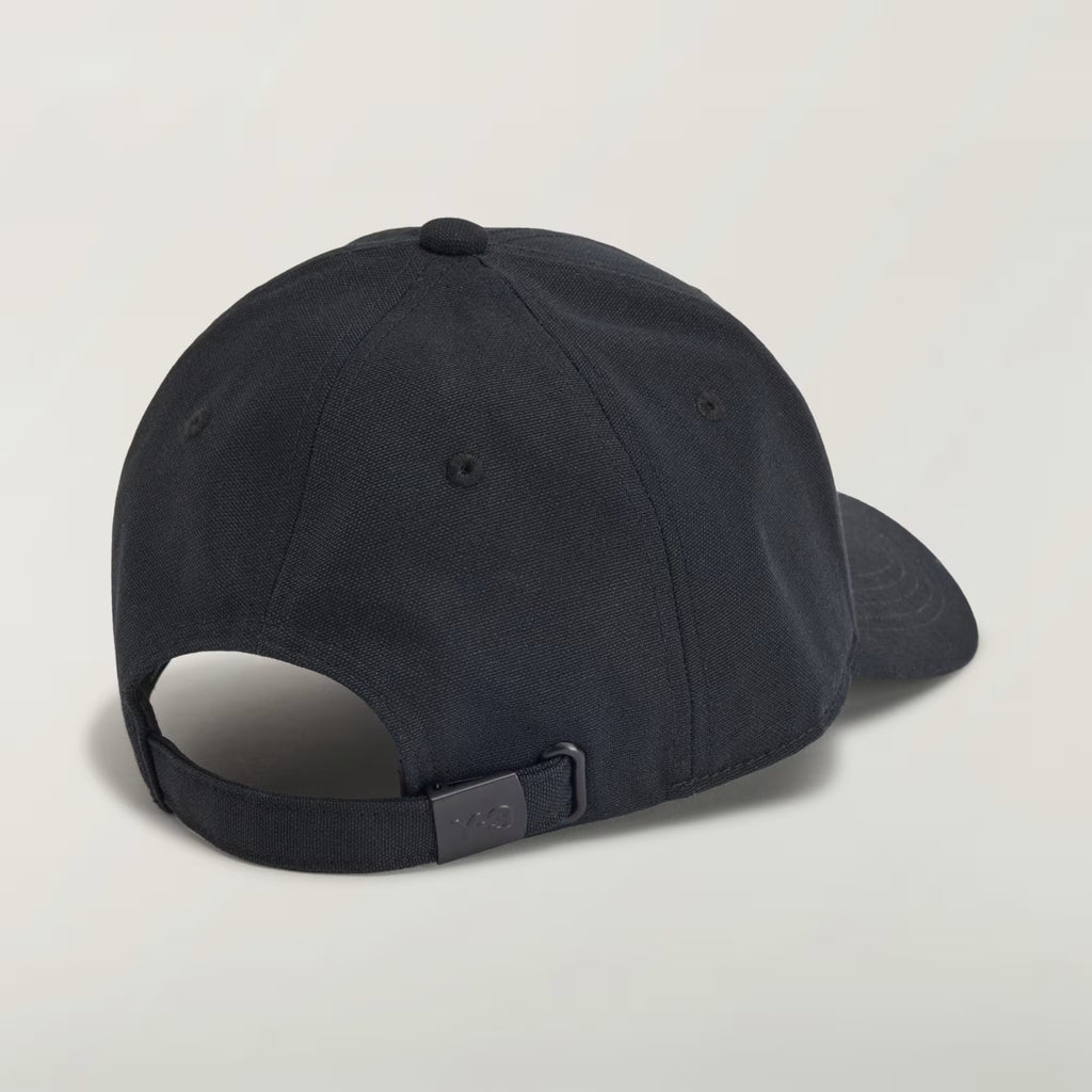 CAPPELLINO CON LOGO Y-3
