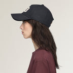 CAPPELLINO CON LOGO Y-3