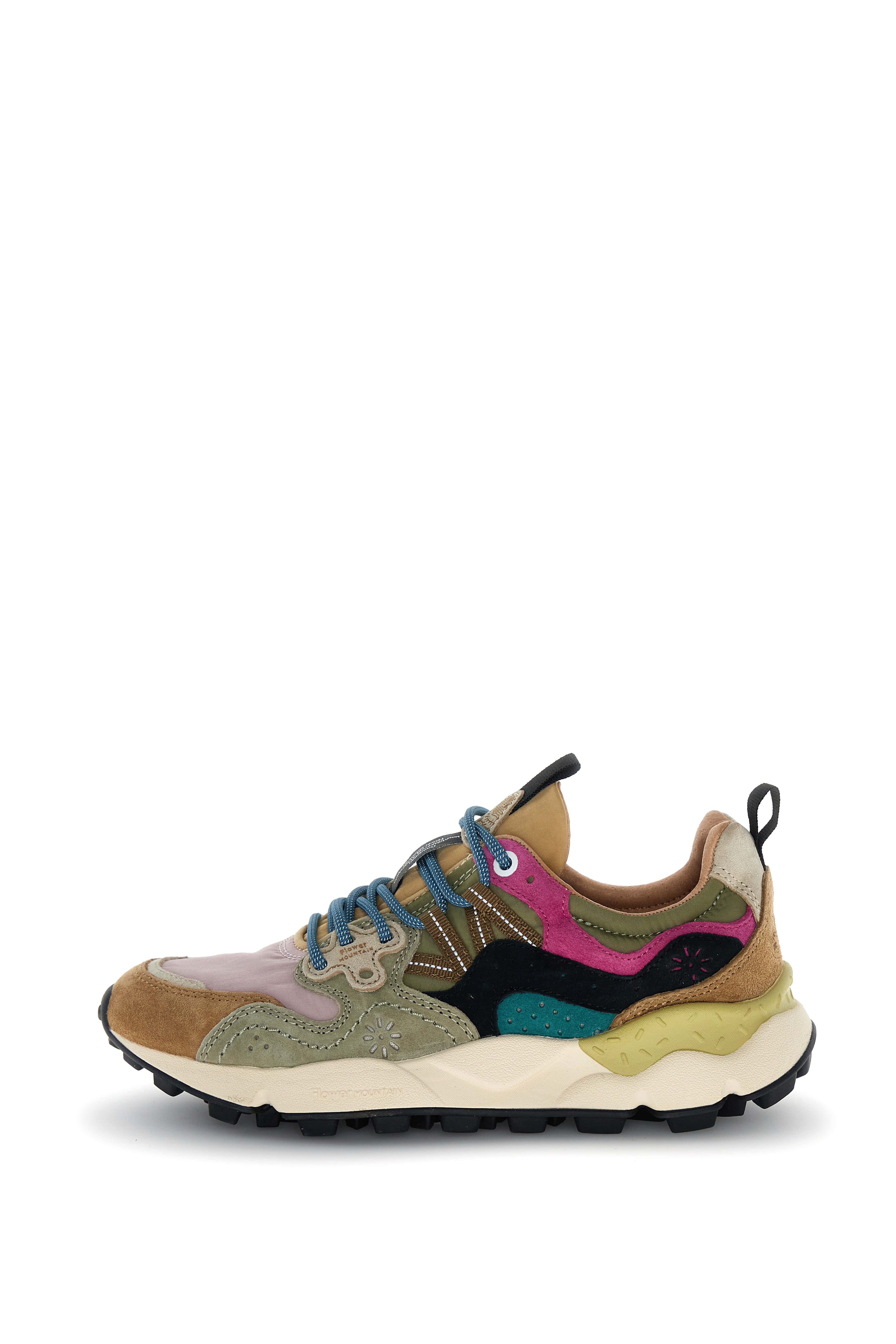 Flower Mountain  Yamano 3 woman light brown-rose-taupe