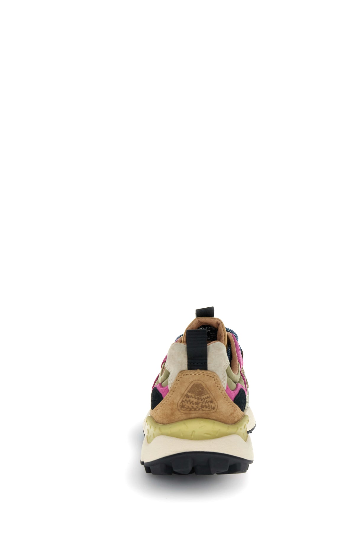 Flower Mountain  Yamano 3 woman light brown-rose-taupe