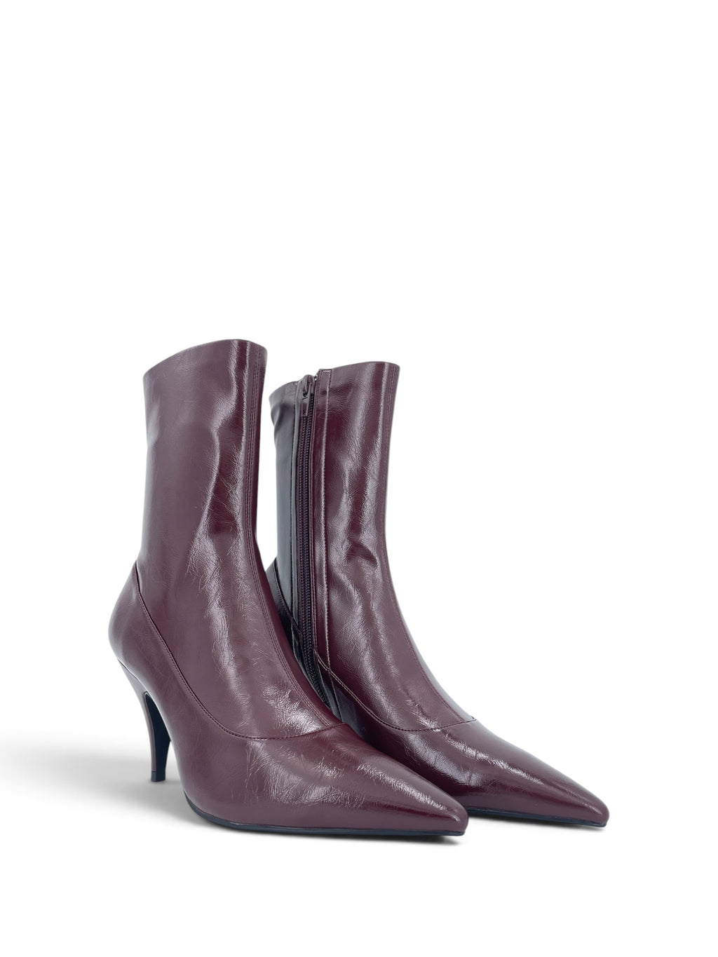 Jeffrey Campbell Looker wine