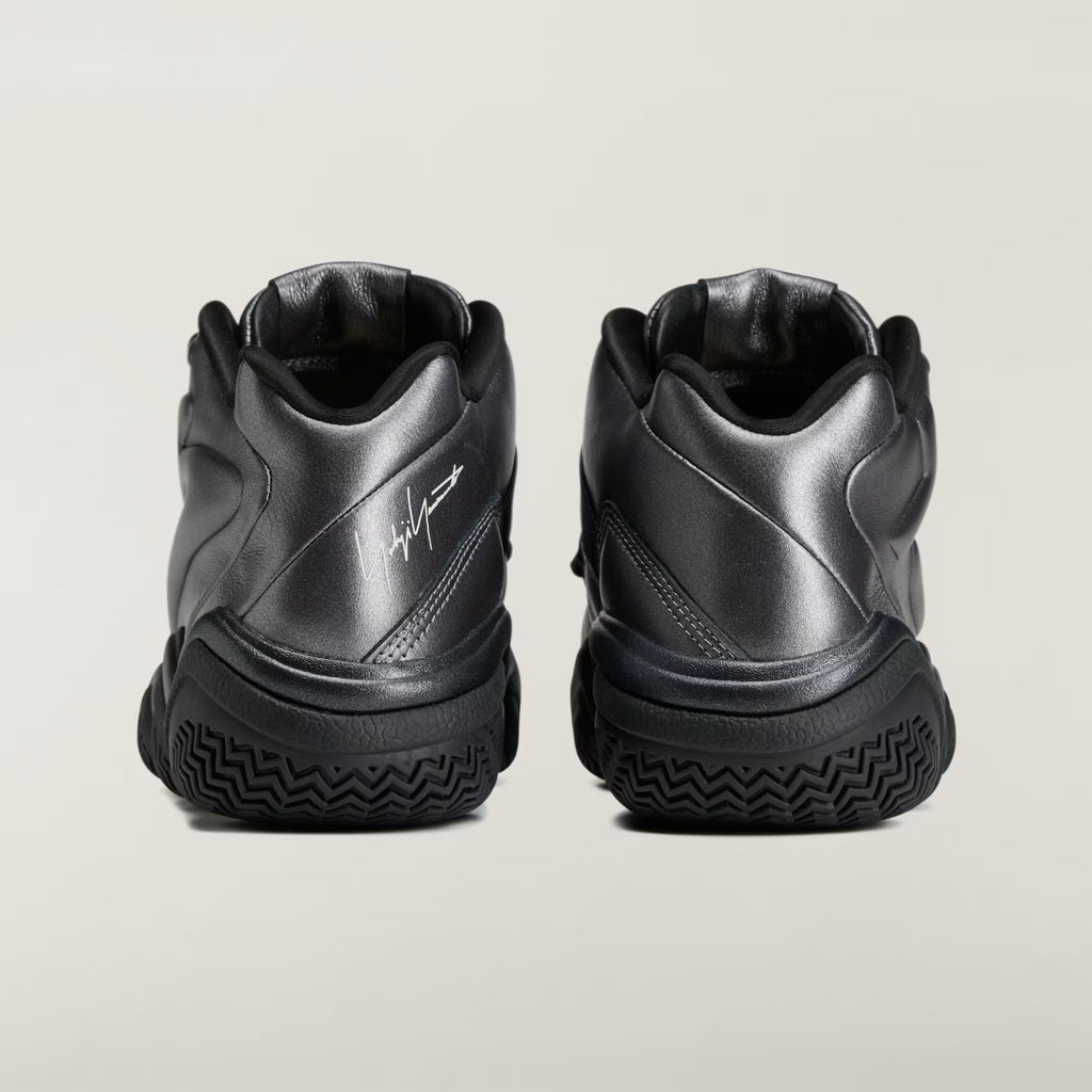 Y-3 MEGABALL KI7795