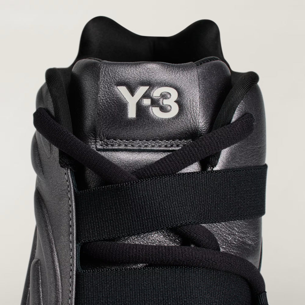 Y-3 MEGABALL KI7795