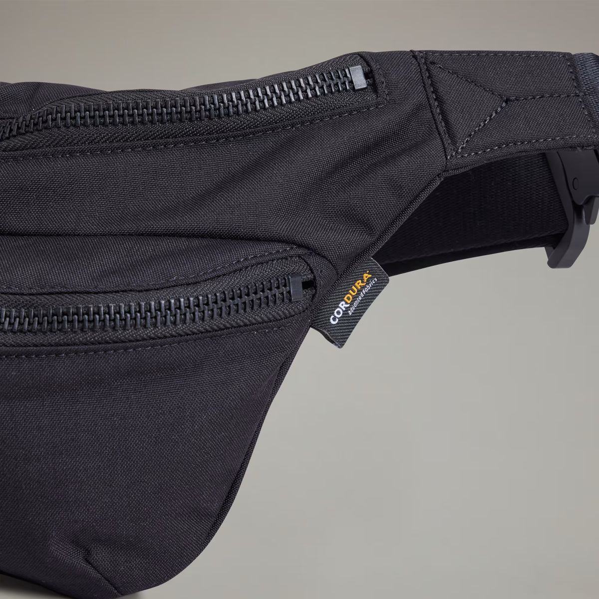 Y-3 Staple Fanny Pack JW6221