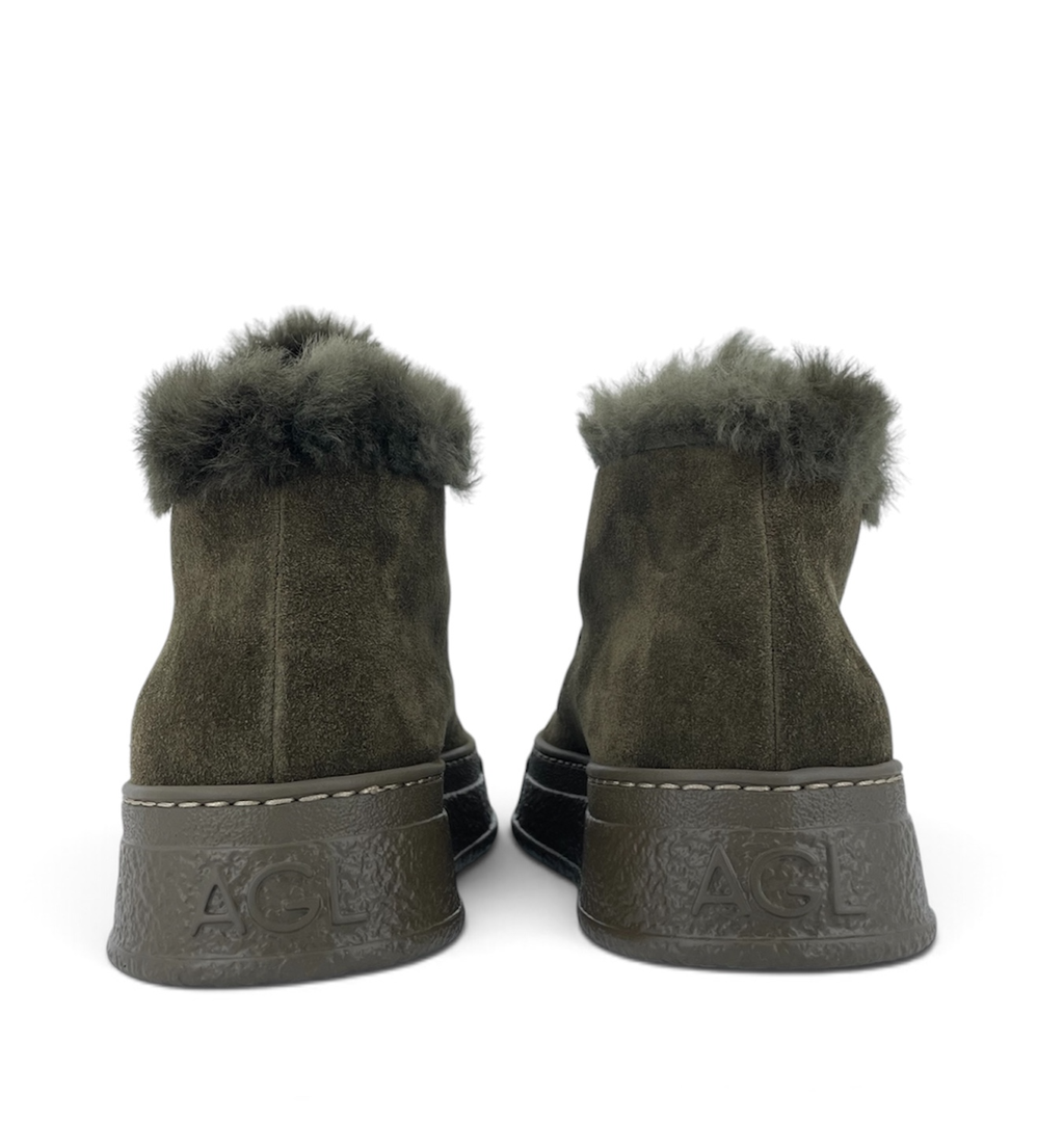 AGL Giuly Winter Capper